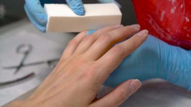 Manicure process in beauty salon, close up — Stock Video