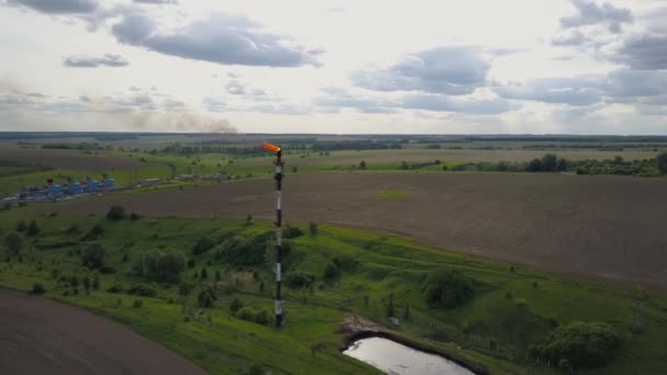 Wiertniczej i rafinerii ropy naftowej - roślina — Wideo stockowe