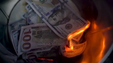 Çöp yakma dolar yakın çekim yapabilirsiniz