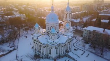 Havadan görünümü Trinity Ortodoks katedrali. Sumy, Ukrayna