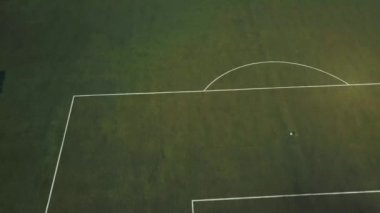 Uçuş boyunca nerede eğitim gerçekleşir futbol sahası