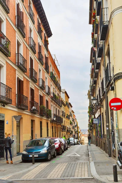 Rua central mais tranquila de Madrid — Fotografia de Stock