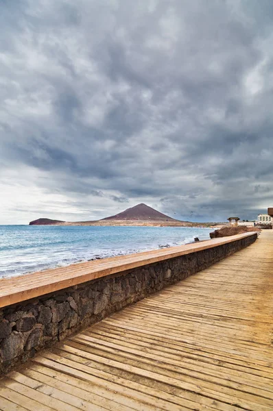 Beach at gloomy weather — Stock Photo, Image