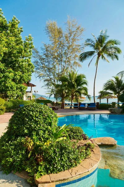 Pool in small resort — Stock Photo, Image