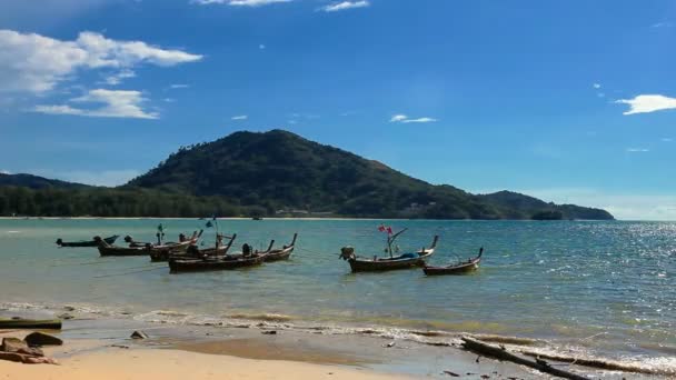 Barcos no mar tropical — Vídeo de Stock