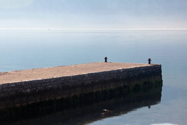 Ранній ранок на морі — стокове фото