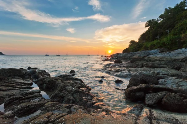 Tropischer Sonnenuntergang — Stockfoto