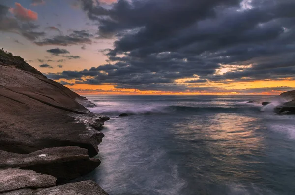 Tramonto alle rocce — Foto Stock