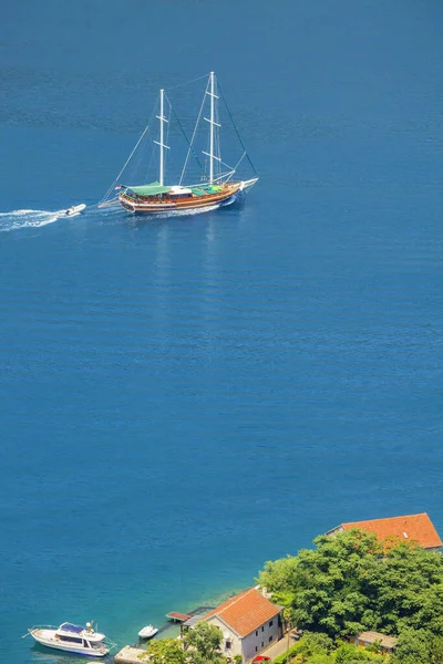 Iate Luxo Mar Azul — Fotografia de Stock
