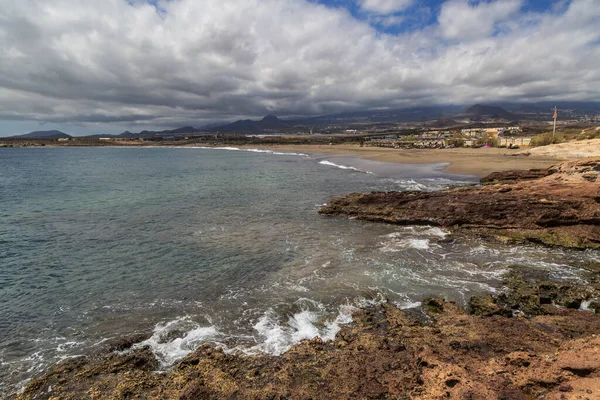 Playa Piedra Salvaje Costa Orilla Del Océano Atlántico Con Olas —  Fotos de Stock