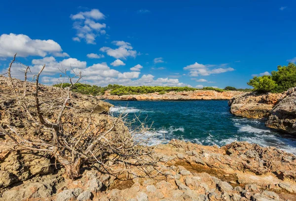 Landschaft Mit Felsen Über Dem Meer Unter Der Sky Mallorca — Stockfoto