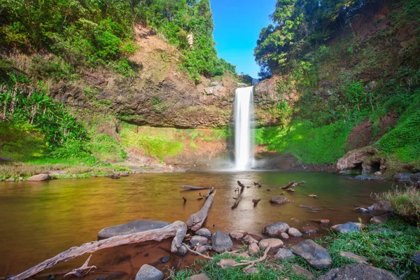 Tad E Tu Waterfall — Stock Photo, Image
