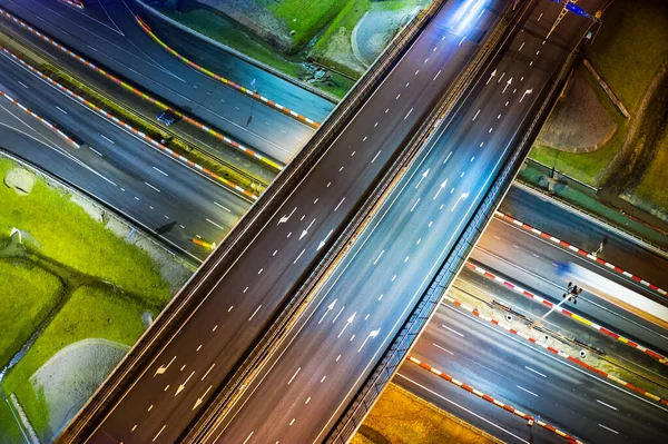 夜景の高速道路 — ストック写真