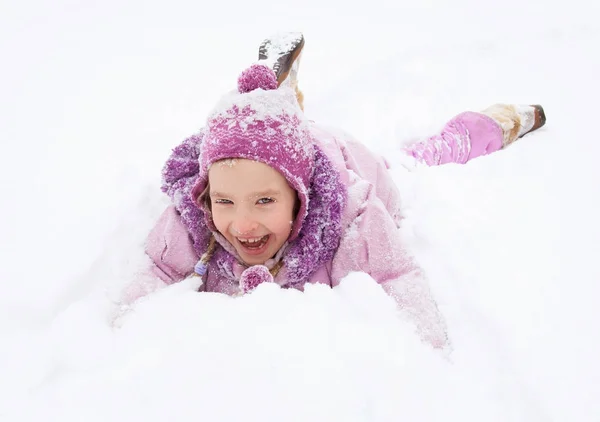Gyermek télen — Stock Fotó