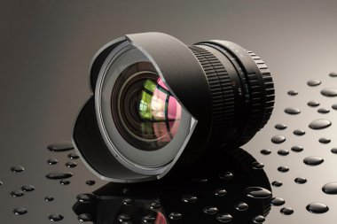 Geniş açı objektif 14mm