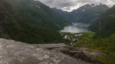Geirange Norveç'te üzerinde görünümünün hızlandırılmış
