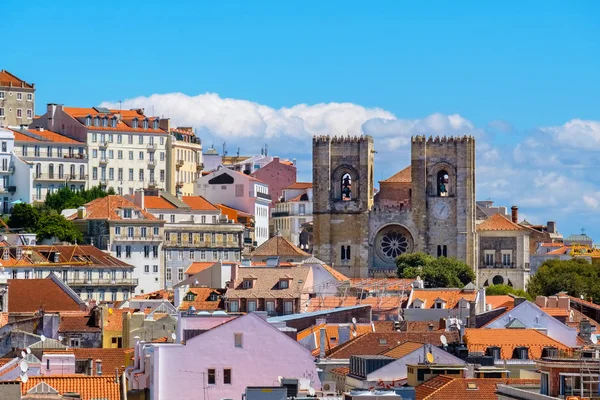 Városképet gazdagító épületnek szánták a lisszaboni. Portugália — Stock Fotó