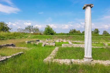Arkeolojik Sit antik kalıntılar. Dion, Yunanistan