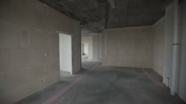 Ev iç yürümek-den geçerek bitirme olmadan yeni daire