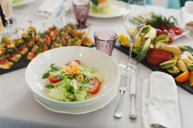 Zarif akşam yemeği ayar - fantezi yemek odası masa takımı