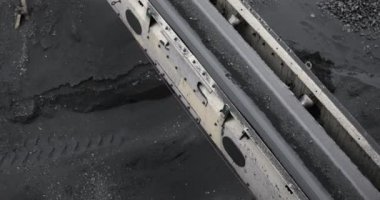 Konveyör bant kömür. Kömür yükleme için makine. benim kömür madencilik