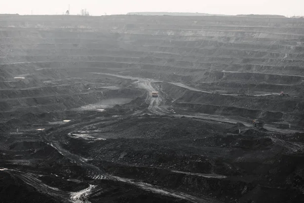 Minería de carbón a cielo abierto — Foto de Stock