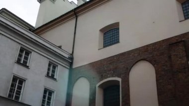 Merkez Kütüphane tarım Üniversitesi, Michael Oczapowskiego altında tarım ve kırsal kalkınma, Krakow banliyösünde 66, Varşova, Polonya, anıtsal bir binada alır