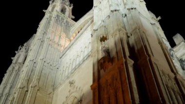 Genellikle La Seu adlandırılan katedral Della Palma, daha fazla olduğunu önceden varolan bir Arap Camii sitede inşa Palma, Majorca, İspanya, içinde bulunan Gotik Roman Katolik Katedrali.