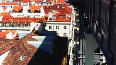 Lizbon eski şehir. Lizbon başkenti ve en büyük şehri Portekiz, Atlantik Okyanusu ve River Tagus Batı İber Yarımadası'nda yatıyor.