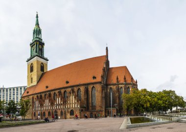Meryem Ana Kilisesi, berlin, Almanya