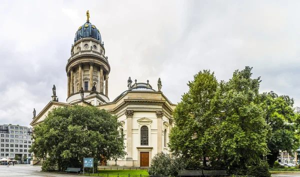 Neue Kirche (Německá církev) v Berlíně, Německo — Stock fotografie