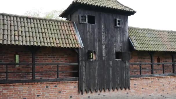 Castillo de la Orden Teutónica en Malbork es el castillo más grande del mundo por superficie. Fue construido en Marienburg, Prusia por Caballeros Teutónicos, en forma de fortaleza de Ordensburg . — Vídeo de stock