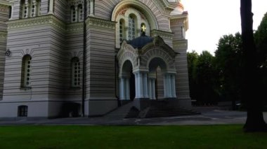 Mesih İsa'nın Doğuşu Katedrali, Riga, Letonya 1876 ve 1883, arasında Neo-Bizans tarzında ne zaman ülke Rus İmparatorluğu'nun bir parçası oldu döneminde tasarımı Nikolai Chagin ve Robert Pflug tarafından inşa edildi