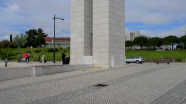 Eduardo VII Park Lizbon, Portekiz genel bir parktır. Parkta Avenida da Liberdade ve Marquess of Pombal Square, şehir merkezinde kuzeyinde için 26 hektarlık bir alanı kaplar.