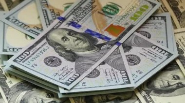 ABD Doları (Amerikan Doları) Amerika Birleşik Devletleri ve ada topraklarının resmi para birimidir. Federal Rezerv notlar dolaşan kağıt para oluşur.