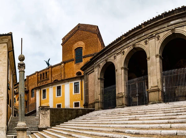 Basilica of St. Mary of Altar of Heaven in Rome — Stock Photo, Image