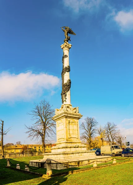 Monument de la Victoire à Parme, Italie — Photo