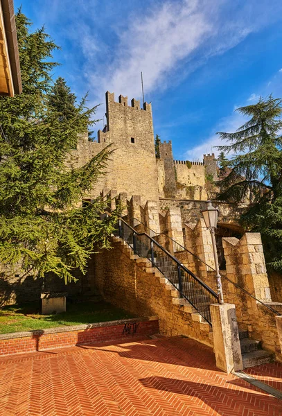 Fortaleza de Guaita no Monte Titano em San Marino — Fotografia de Stock