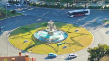 Malaga, İspanya çeşme üç Graces (Las Tres Ninfas) kaynağıdır. Mühendis Jose Maria Sanchez. Bu dolambaçlı, Meydanı genel Torrijos Park bölgesinin merkezi Malagueta hakkında yüklü