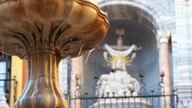 Odak transfer: piskoposluk Sarayı Plaza del Obispo çok yakın Katedrali, Malaga, İspanya, Başpiskopos Jose Francisco Kement de Castilla, himayesi altında 1762 duruyor. Mimar Antonio Ramos.
