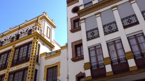 Igreja de Santa Catalina é uma igreja localizada em Sevilha, Espanha. Foi declarado Bien de Inters Cultural em 1912 . — Vídeo de Stock