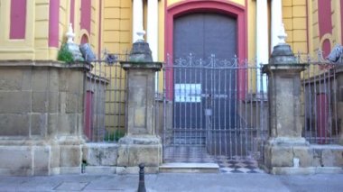 Kilise San ettiler, Sevilla, Endülüs, İspanya Tapınağı ve dar görüşlü koltuk inşaat başladı Julian Barnecilla, Jose Echamorro mimar tarafından yürütülen projenin için neoklasik tarzda olduğunu.