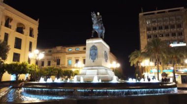 Plaza de Las Tendillas Cordoba heykel büyük Kaptan. Tendillas Meydanı şehir Cordova, İspanya, eski Roma Forumu, Cruz Conde ve Gondomar sokaklarında yakınındaki bölgede yer almaktadır