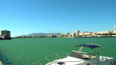 Malaga'da bağlantı noktası. Malaga özerk topluluk Andalusia, İspanya iline bağlı bölge. Avrupa'nın en büyük şehir, Costa del Sol Akdeniz üzerinde yatıyor.