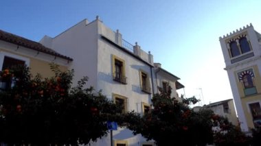 Plaza de los Abades Cordoba, Endülüs, İspanya üzerinde eski binalar