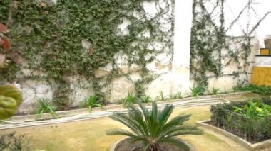 Sevilla, İspanya, daimi ikamet Medinaceli Dukes, Rönesans İtalyan ve Mudéjar stilleri, prototip Endülüs Sarayı'nın Endülüs sarayda La Casa de Pilatos (Pilate ev) olduğunu.