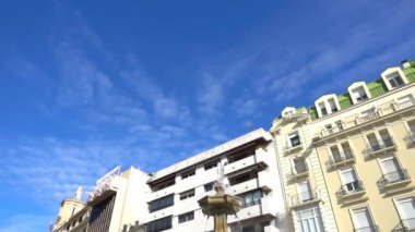 Plaza del Campillo Granada şehrinde çeşme. Sierra Nevada Dağları, Beiro, Darro, Genil ve Monachil nehirler üzerinde ayak, otonom Endülüs, İspanya, şehirde bulunan Granada olduğunu.