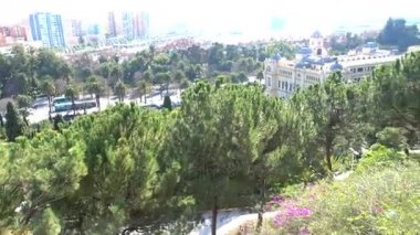 Bağlantı noktası ve Malaga'nın Panoraması. Malaga özerk topluluk Andalusia, İspanya iline bağlı bölge. Avrupa'nın en büyük şehir, Akdeniz'in Costa del Sol üzerinde yatıyor.