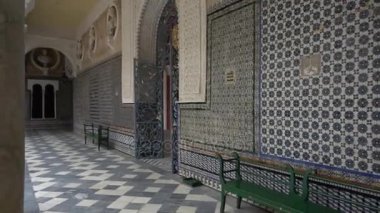 Sevilla, İspanya, daimi ikamet Medinaceli Dukes, Rönesans İtalyan ve Mudéjar stilleri, prototip Endülüs Sarayı'nın Endülüs sarayda La Casa de Pilatos (Pilate ev) olduğunu.
