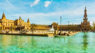 Timelapse: İspanya Meydanı plaza Maria Luisa Park, Sevilla, Endülüs, İspanya, 1928'de Latin-Amerikan Fuarı için inşa var. Rönesans ve Mağribi Revival stilleri İspanyol mimarisinin olduğunu.